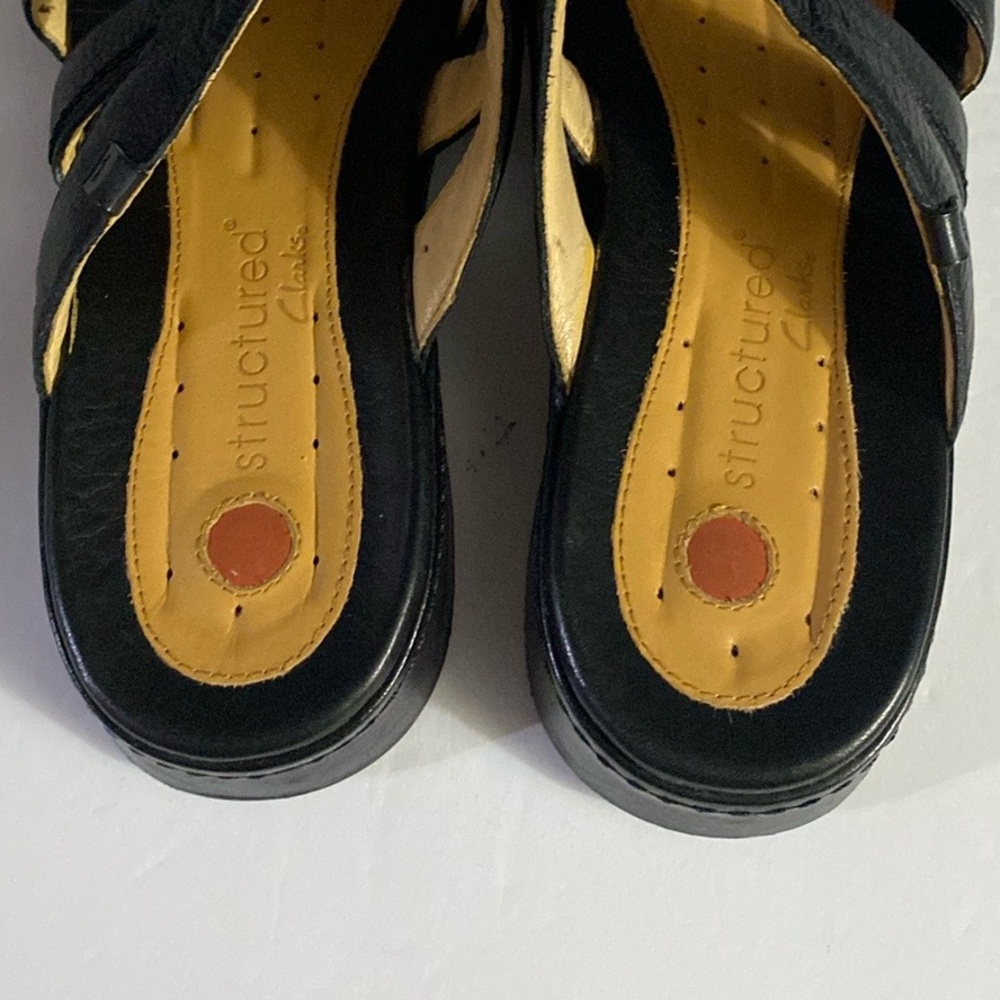 Unstructured CLARKS Sandals, Sz 10, Leather, Slides, Slip on, Classic,Comfort - Picture 10 of 16
